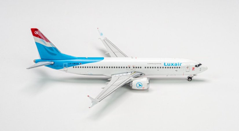 Boeing 737 MAX-8 Luxair LX-LBK;  1:400