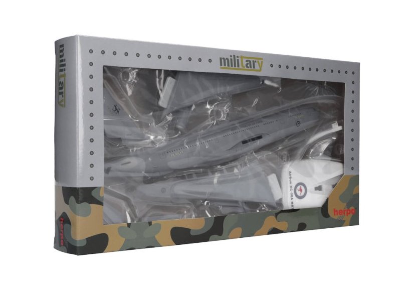 Airbus A330 MRTT / KC-30A Voyager A39-006 RAAF Royal Australian Air Force;  1:200