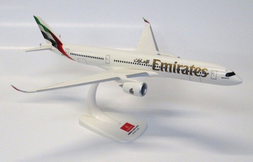 Airbus A350-900 Emirates A6-EXA;  1:200