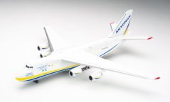 Antonov AN-124 Antonov Airlines UR-82008;  1:500