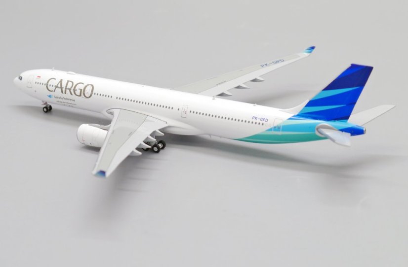 LH4251 06