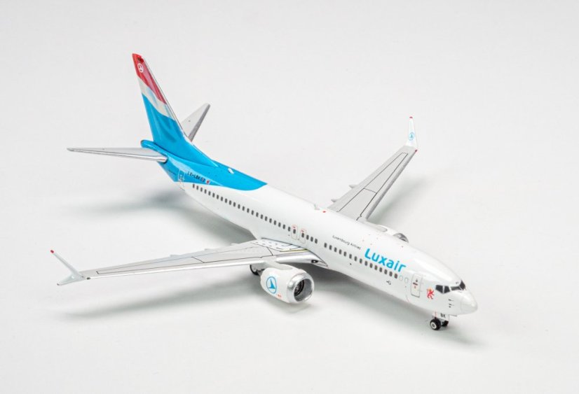 Boeing 737 MAX-8 Luxair LX-LBK;  1:400