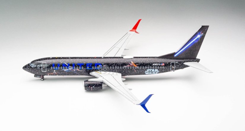 Boeing 737-800 United Airlines N36272 "Star Wars" livery;  1:200