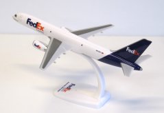 Boeing 757-200 FedEx N915FD; 1:200