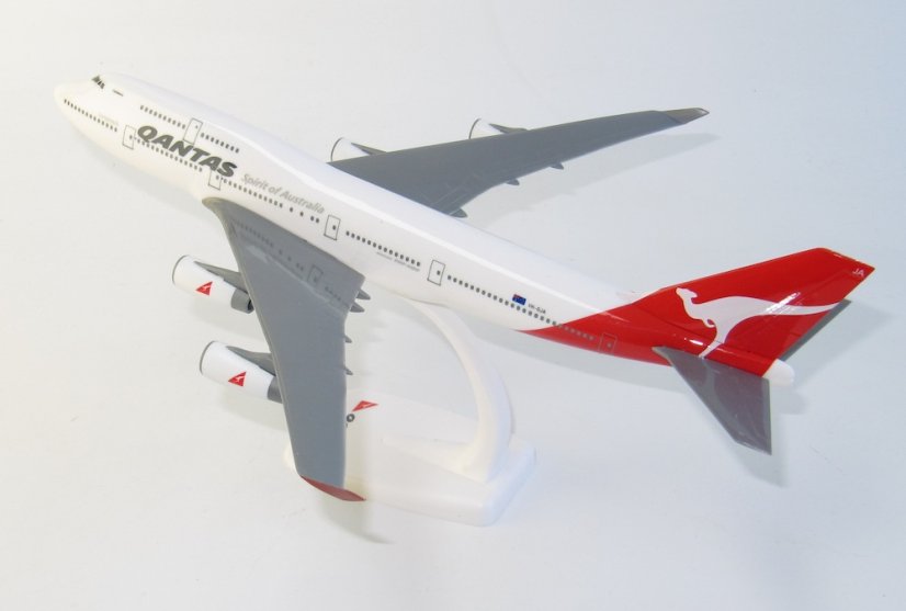 Boeing 747-400 Qantas VH-OJA;  1:250