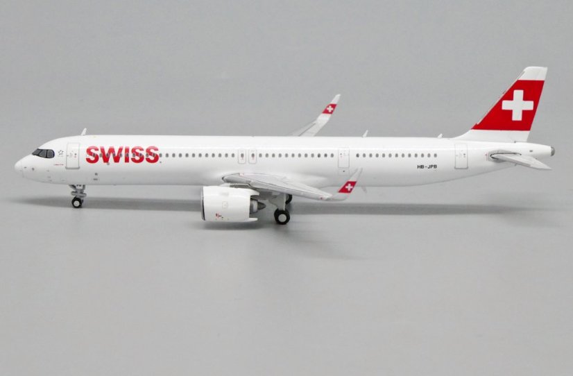 EW421N008 02