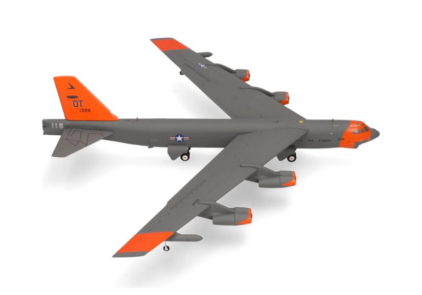 Boeing B-52H Stratofortress 61-0028 USAF U.S. Air Force "Test orange" livery;  1:200