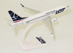 Boeing 737 MAX 8 SP-LVA LOT Polish Airlines;  1:200