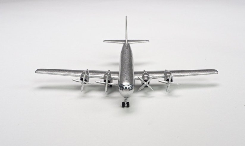 Boeing 377 Stratocruiser BOAC G-AKGH "Caledonia";  1:500