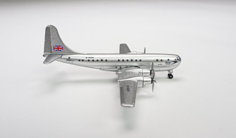 Boeing 377 Stratocruiser BOAC G-AKGH "Caledonia";  1:500