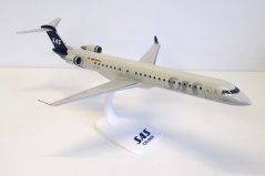 Bombardier CRJ900LR SAS Scandinavian Airlines ES-ACK;  1:100