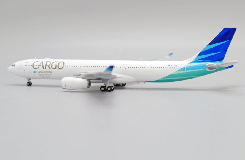 LH4251 10
