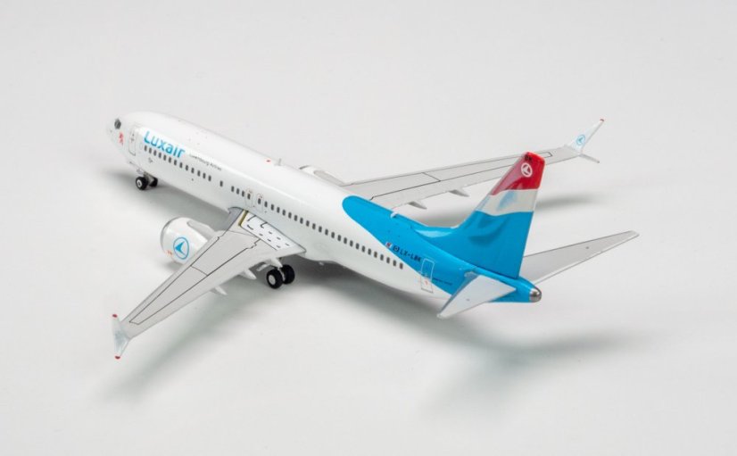 Boeing 737 MAX-8 Luxair LX-LBK;  1:400