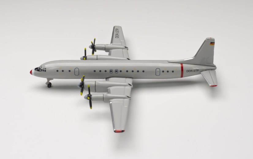 Ilyushin IL-18 Interflug technická kontrola DDR-STP;  1:500