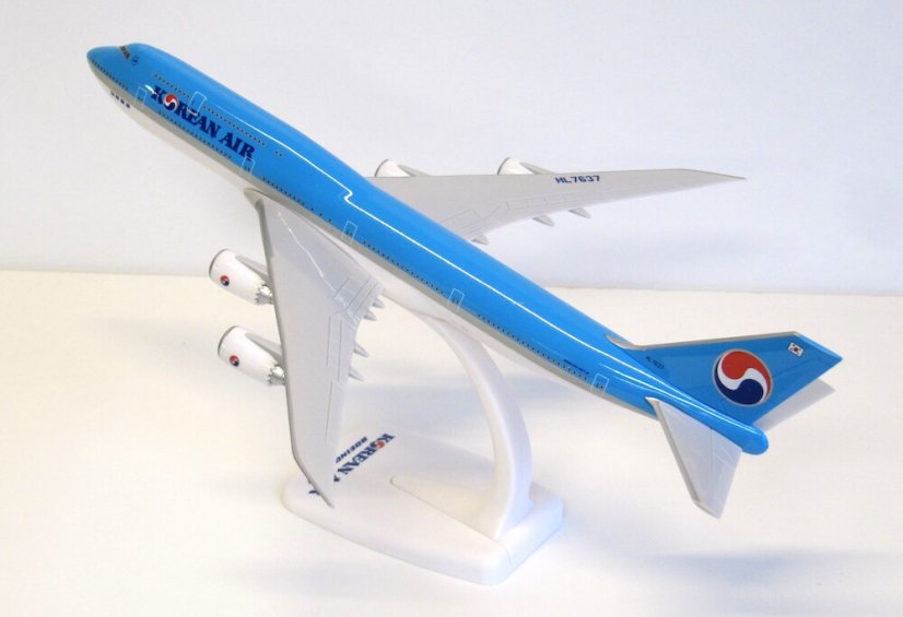 Boeing 747-8 Korean Air HL7637;  1:250