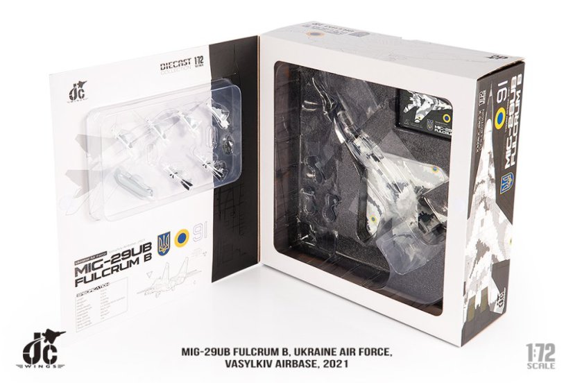 MIG-29UB Fulcrum B Ukraine Air Force 91, Vasylkiv Airbase, 2021;  1:72