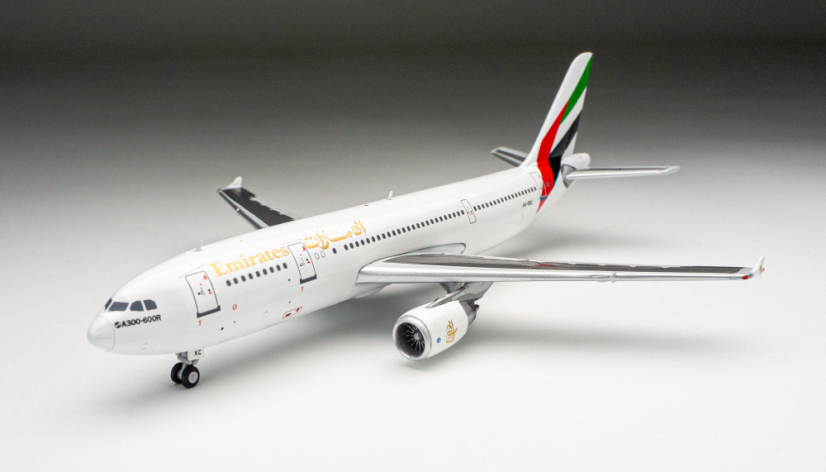 Airbus A300-600R Emirates A6-EKC;  1:400