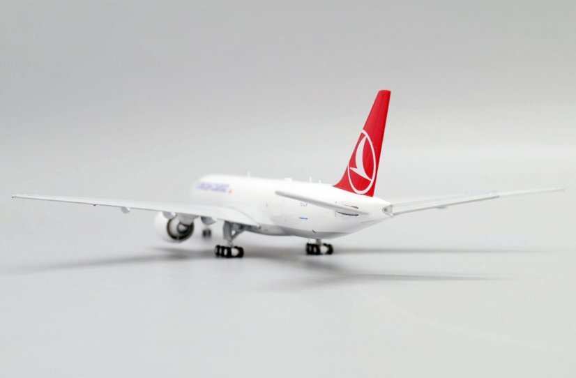 EW477L002 09