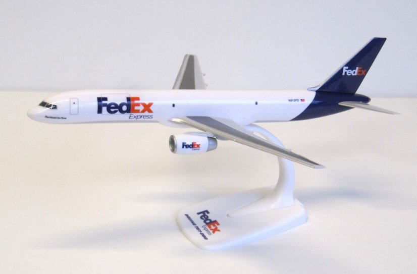 Boeing 757-200 FedEx N915FD;  1:200