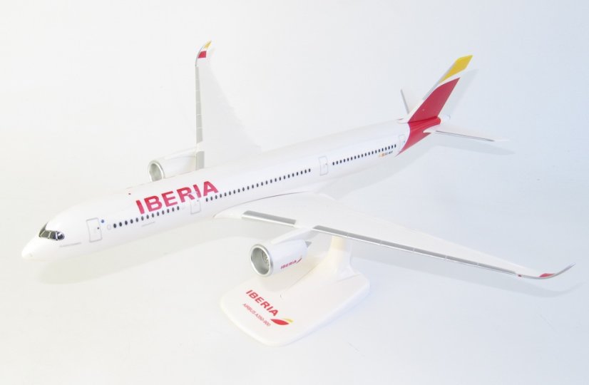 Airbus A350-900 Iberia EC-MXV;  1:200
