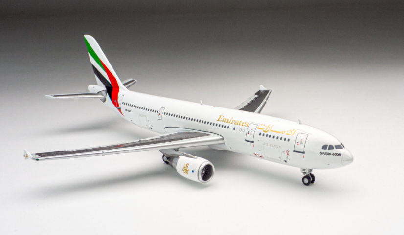 Airbus A300-600R Emirates A6-EKC;  1:400