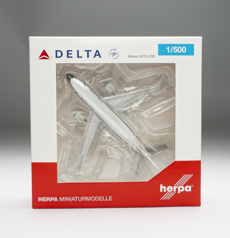 Airbus A310-300 Delta Air Lines N805PA se stojánkem;  1:500