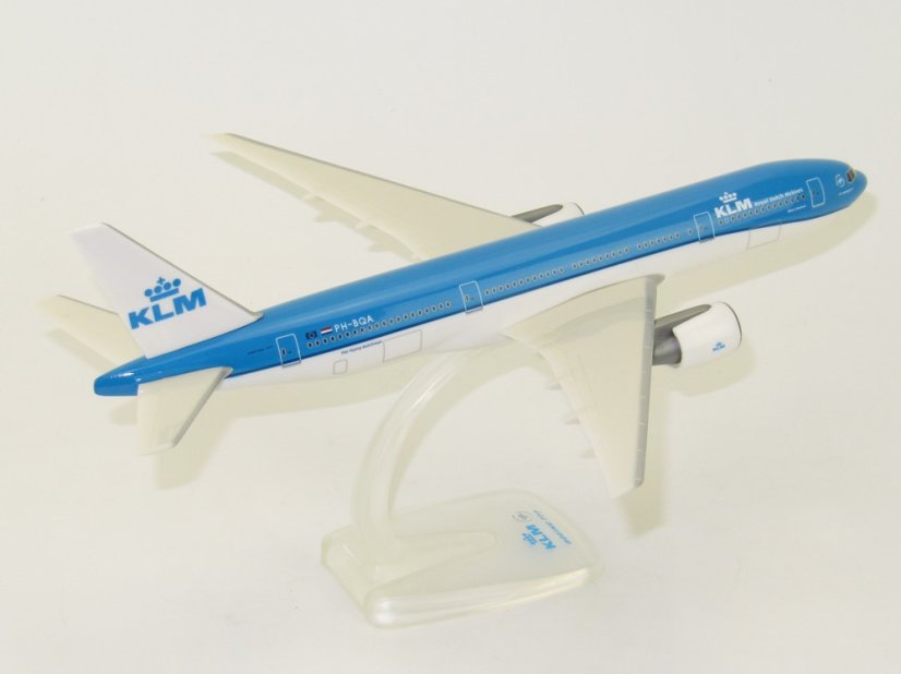 Boeing 777-200 KLM PH-BQA;  1:200