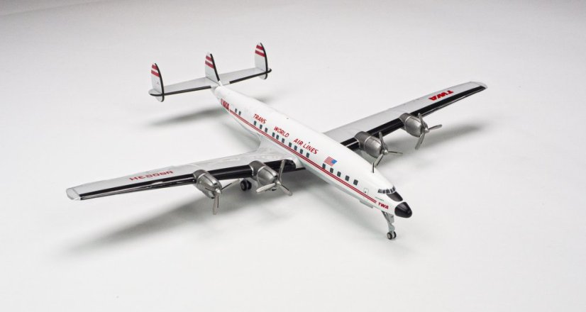 Lockheed L-1649A Jetstream TWA N8083H;  1:200