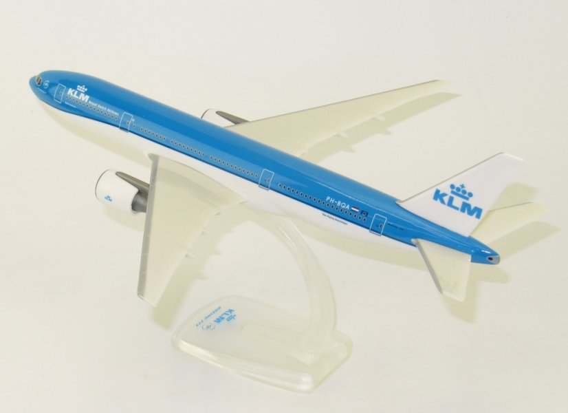 Boeing 777-200 KLM PH-BQA;  1:200