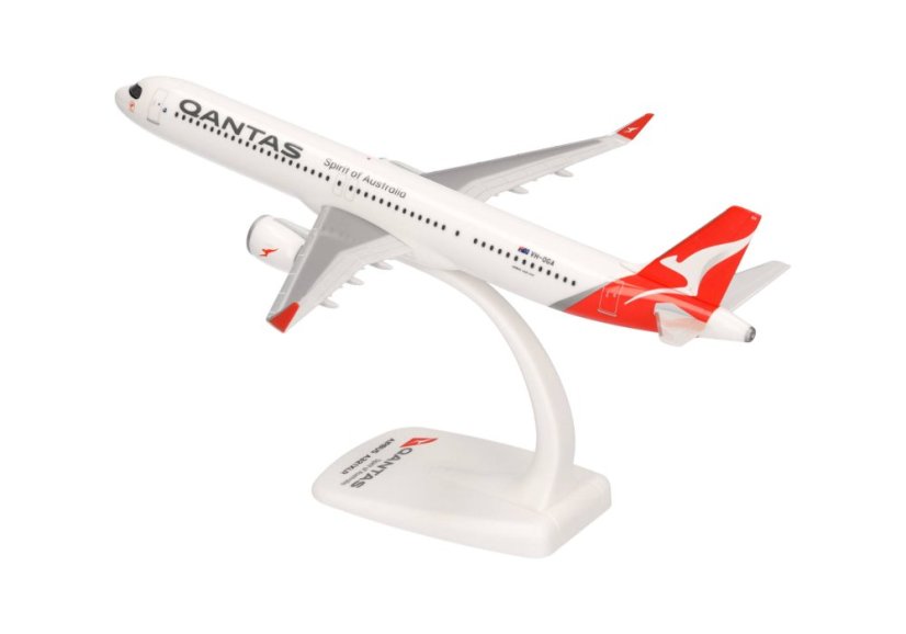 Airbus A321XLR Qantas VH-OGA;  1:200