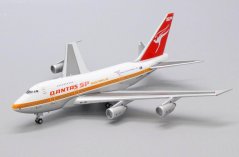 Boeing 747SP Qantas "Commonwealth Games 1982" livery VH-EAB