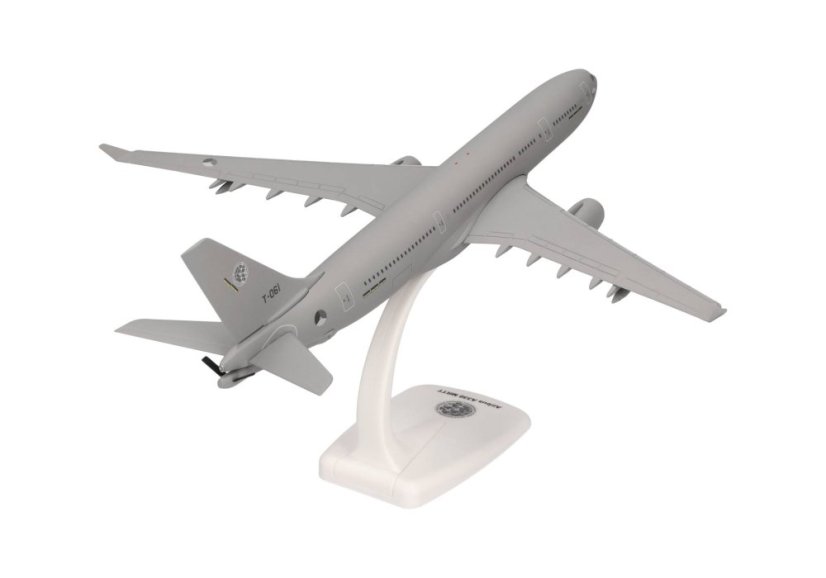Airbus A330 MRTT T-061 NATO, Multinational Multirole Tanker Unit;  1:200
