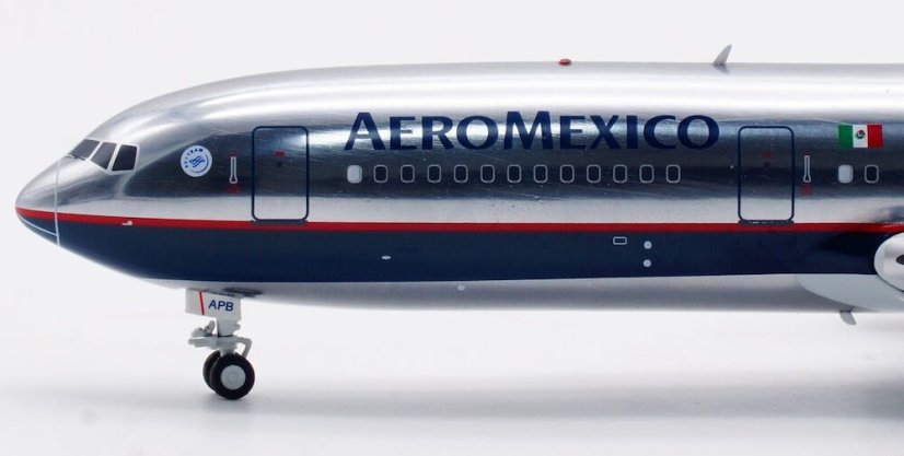 inflight 200 if763am1123p boeing 767 300er aeromexico xa apb 7