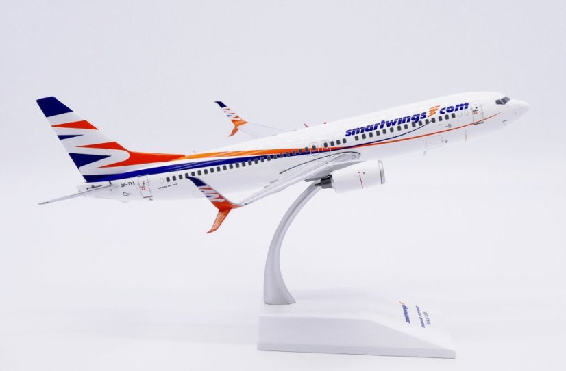 Boeing 737-800 Smartwings OK-TVL;  1:200