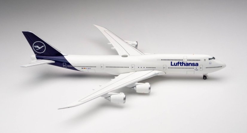 Boeing 747-8 Intercontinental Lufthansa D-ABYC;  1:500