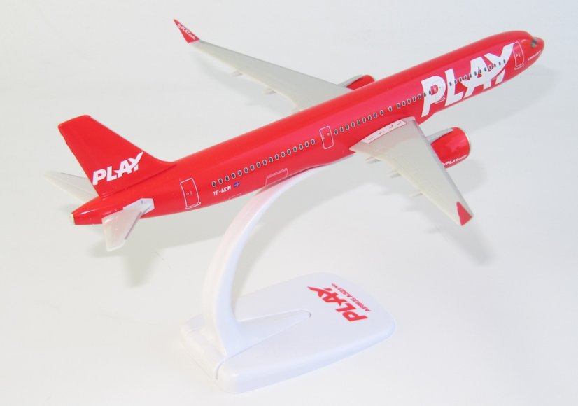 Airbus A321neo Play TF-AEW;  1:200