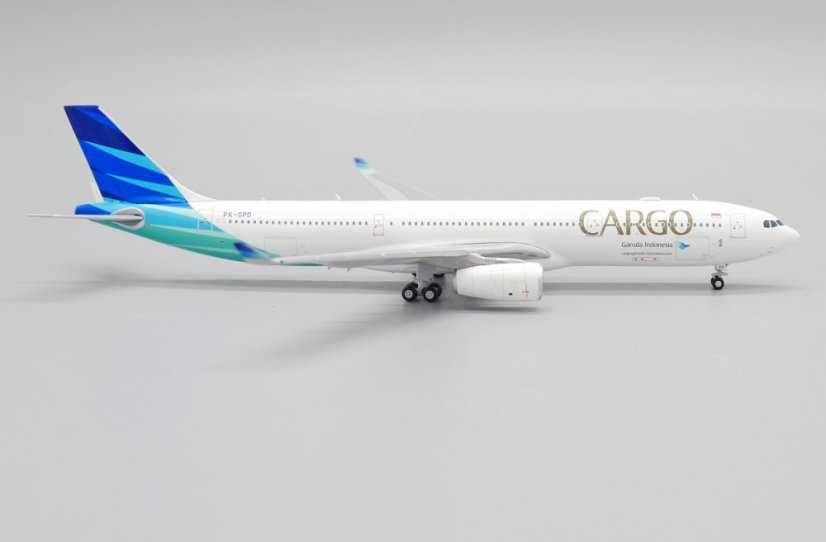 LH4251 03