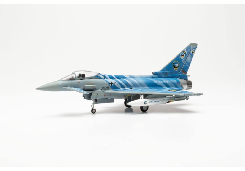 Luftwaffe Eurofighter 31+01 "The Bavarian Tigers" livery;  1:72