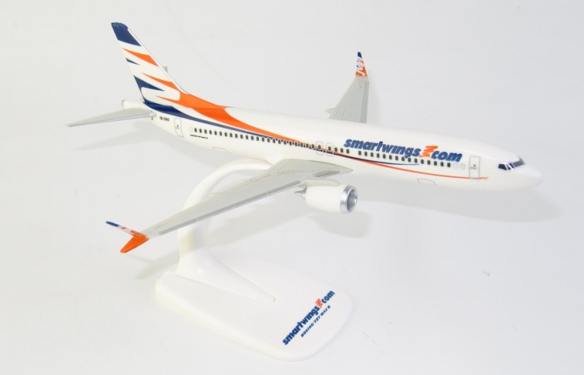 Boeing 737 MAX 8 Smartwings OK-SWF;  1:200