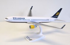 Boeing 767-300ER Icelandair TF-ISW; 1:200