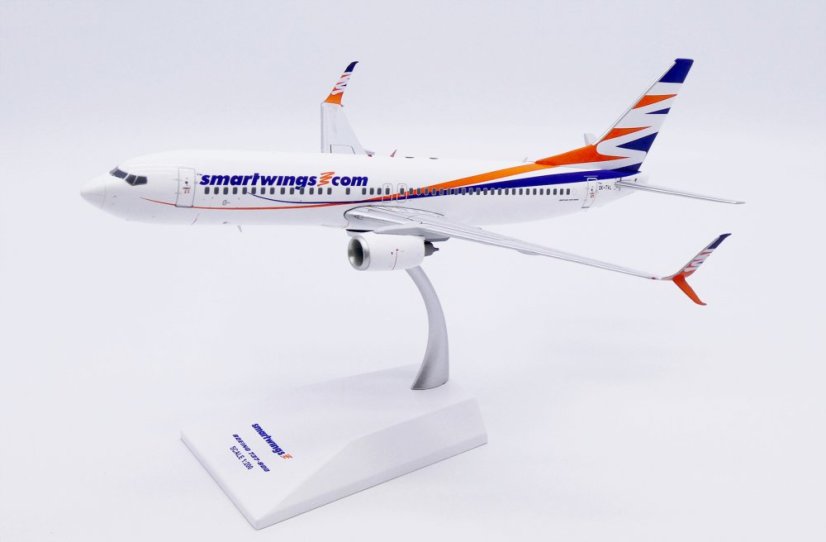 Boeing 737-800 Smartwings OK-TVL;  1:200