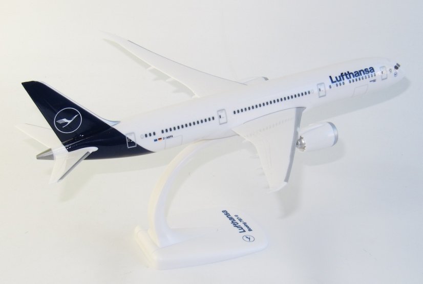 Boeing 787-9 Dreamliner Lufthansa "Berlin" D-ABPA;  1:200
