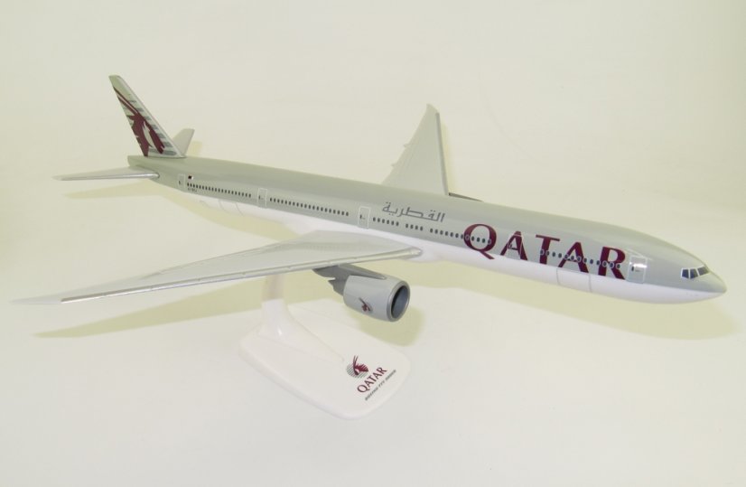 Boeing 777-300ER Qatar Airways A7-BEJ;  1:200