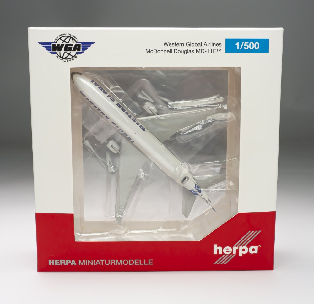 Herpa 1/500 Western Global Airlines McDonnell Douglas MD-11F N°535434