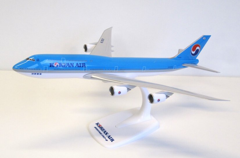 Boeing 747-8 Korean Air HL7637;  1:250