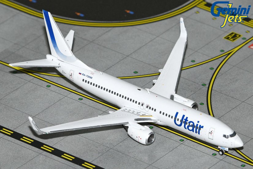 GJUTA2120 Boeing 737 800 Utair RA 73090 1 400