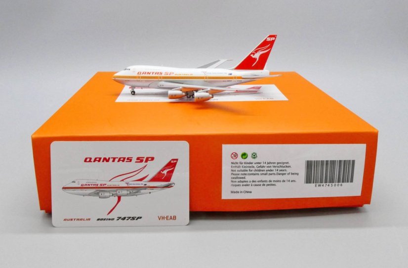 Boeing 747SP Qantas "Commonwealth Games 1982" livery VH-EAB