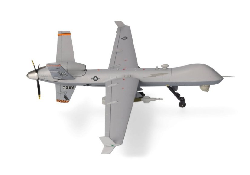 MQ-9A Reaper Block 5 USAF U.S. Air Force - New York Air National Guard, 108th Attack Squadron;  1:72