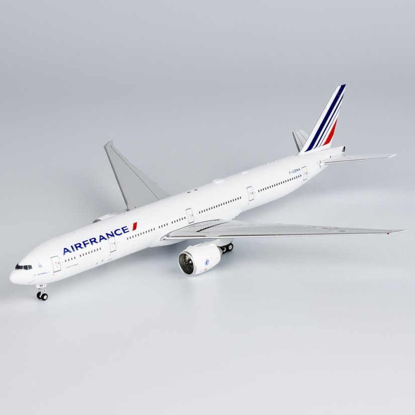 Boeing 777-300ER Air France F-GZNA;  1:400