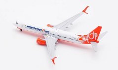 Boeing 737-800 SmartWings  UR-SQG "SkyUp Hybrid" livery;  1:400